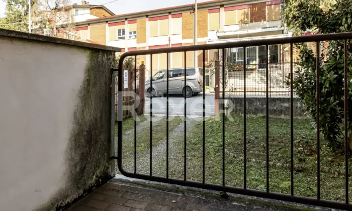 Rexer-VIMERCATE-Vimercate-Villa-singola-con-giardino-box-e-posti-auto-Altro