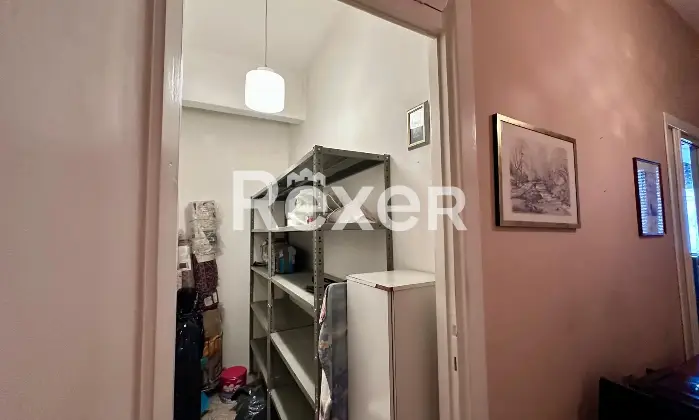 Rexer-Roma-Bilocale-spazioso-ai-piani-alti-in-stabile-con-portineria-Altro