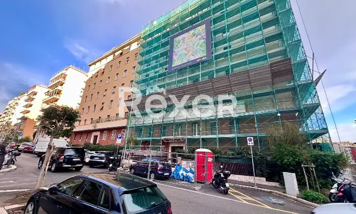 Rexer-Roma-Bilocale-spazioso-ai-piani-alti-in-stabile-con-portineria-Altro