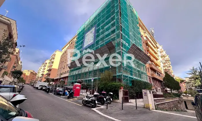 Rexer-Roma-Bilocale-spazioso-ai-piani-alti-in-stabile-con-portineria-Altro