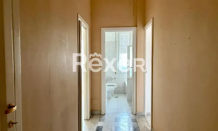 Rexer-Roma-Bilocale-spazioso-ai-piani-alti-in-stabile-con-portineria-Corridoio