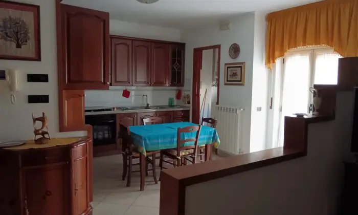 Rexer-Cir-Marina-Appartamento-in-Via-Pietro-Badoglio-Cir-Marina-Cucina