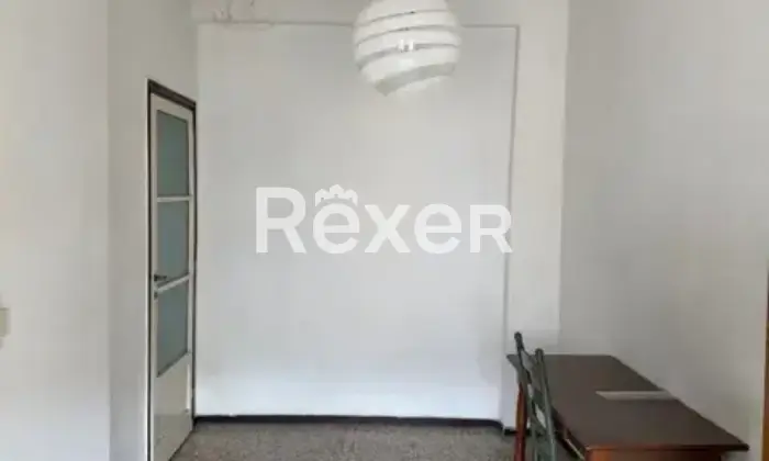 Rexer-Milano-MilanoCitt-Studi-Bilocale-luminoso-al-e-ultimo-piano-con-parquet-naturale-originale-nel-soggiorno-Altro