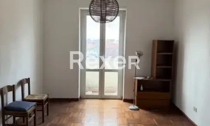 Rexer-Milano-MilanoCitt-Studi-Bilocale-luminoso-al-e-ultimo-piano-con-parquet-naturale-originale-nel-soggiorno-Altro