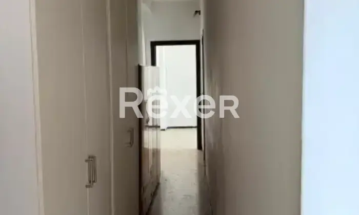 Rexer-Milano-MilanoCitt-Studi-Bilocale-luminoso-al-e-ultimo-piano-con-parquet-naturale-originale-nel-soggiorno-Altro