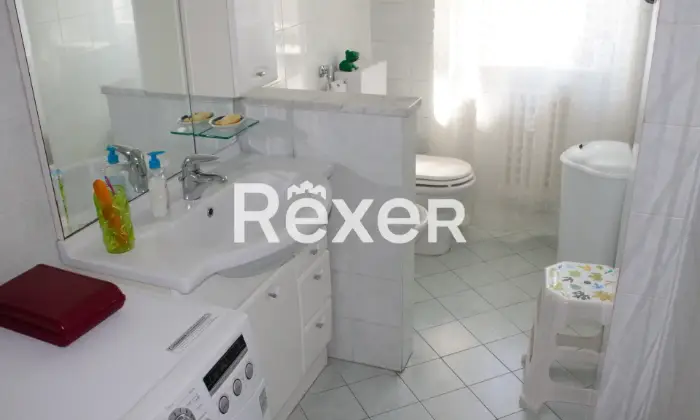 Rexer-Moncalieri-Moncalieri-Viale-stazione-Quadrilocale-con-cantina-Altro