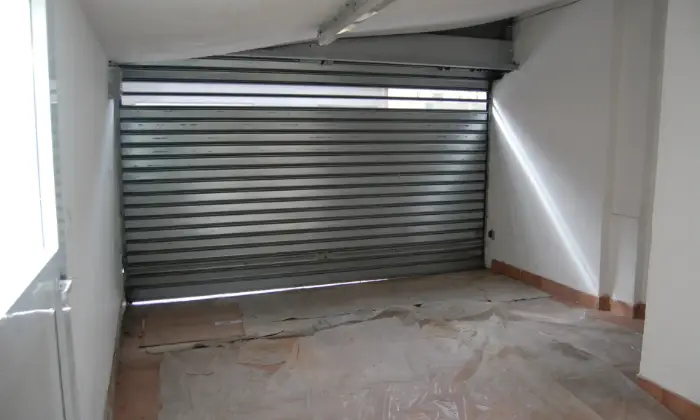 Rexer-Sanremo-Vendesi-ufficio-con-garage-Altro
