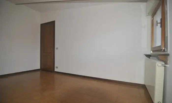 Rexer-Rivergaro-Trilocale-in-vendita-a-Rivergaro-Val-Trebbia-PC-Camera-da-letto-matrimoniale