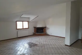 Rexer-Rivergaro-Trilocale-in-vendita-a-Rivergaro-Val-Trebbia-PC-Soggiorno