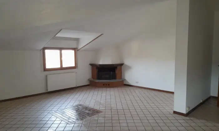 Rexer-Rivergaro-Trilocale-in-vendita-a-Rivergaro-Val-Trebbia-PC-Soggiorno