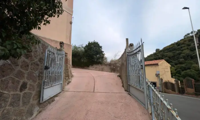 Rexer-Illorai-Villa-unifamiliare-in-vendita-in-via-Vittorio-Veneto-ad-Illorai-Altro