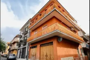 Rexer-Adrano-Appartamento-secondo-piano-con-garage-a-Adrano-Altro