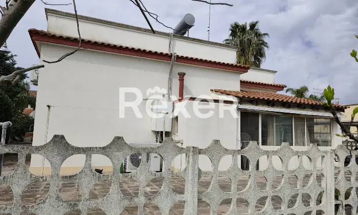 Rexer-Taranto-Villa-con-impianto-fotovoltaico-giardino-e-terreno-edificabile-Altro