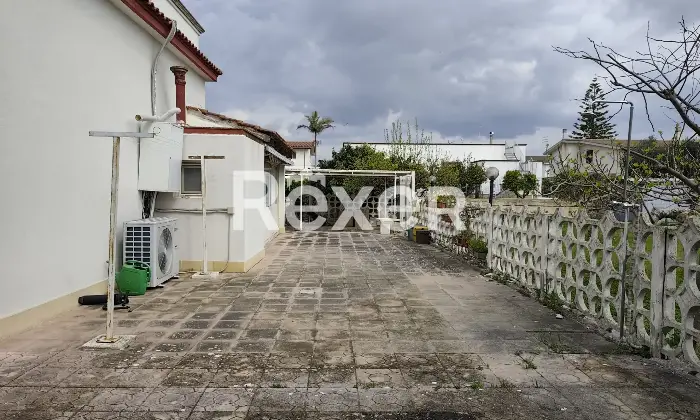 Rexer-Taranto-Villa-con-impianto-fotovoltaico-giardino-e-terreno-edificabile-Altro