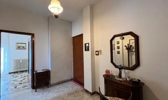 Rexer-Mango-Appartamento-Trilocale-con-Garage-e-Cantina-Ultimo-Piano-a-Minuti-da-Alba-Altro