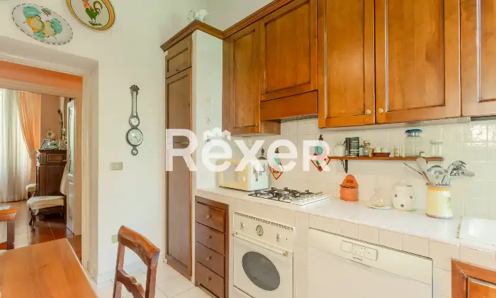 Rexer-Rieti-Elegante-appartamento-in-Piazza-XXIII-Settembre-Altro