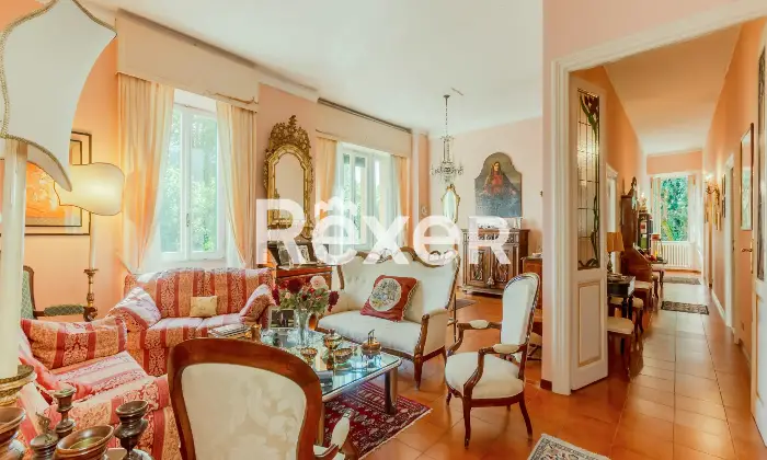 Rexer-Rieti-Elegante-appartamento-in-Piazza-XXIII-Settembre-Altro