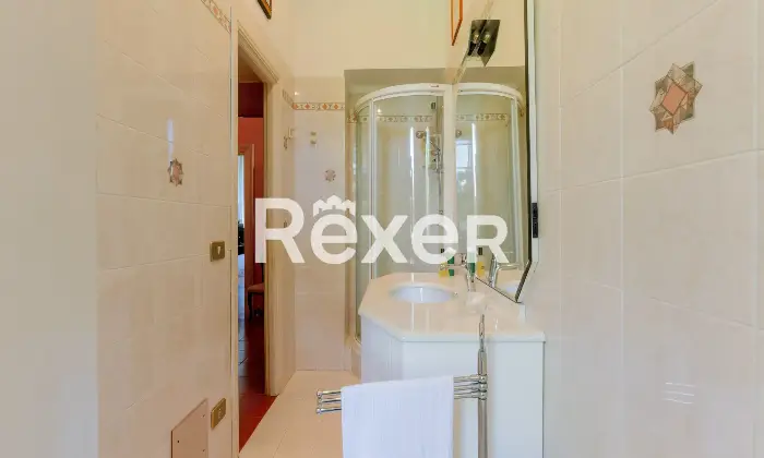 Rexer-Rieti-Elegante-appartamento-in-Piazza-XXIII-Settembre-Altro