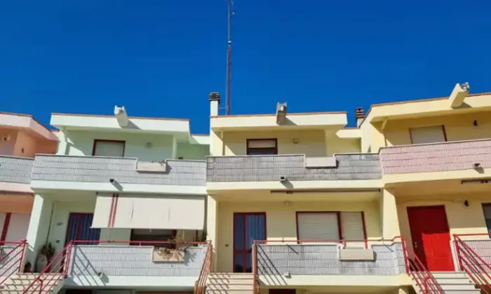 Rexer-Frisa-Casa-independente-a-Frisa-Altro