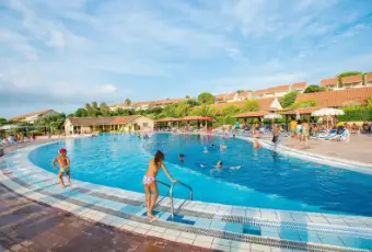 Rexer-Isola-di-Capo-Rizzuto-Appartamento-panoramico-in-villaggio-turistico-Piscina