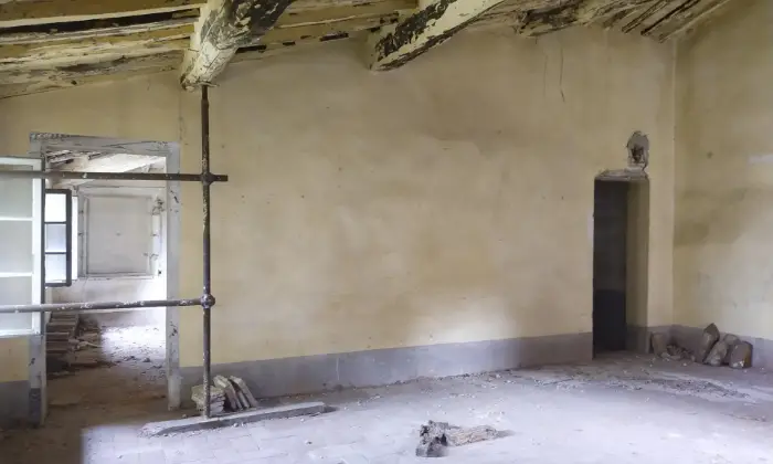 Rexer-Vicopisano-Fabbricato-depoca-nel-centro-storico-di-Lugnano-Altro