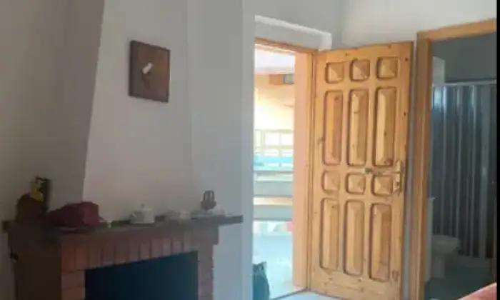 Rexer-Cotronei-Casa-ristrutturata-con-terrazzi-a-Cotronei-Altro
