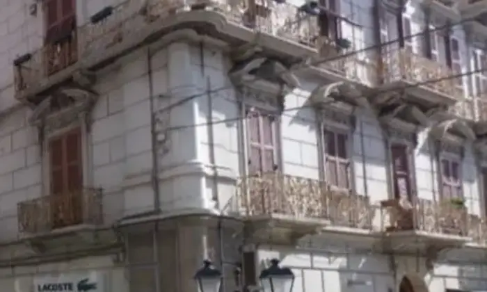 Rexer-Taranto-Appartamento-trilocale-ristrutturato-a-Taranto-Altro