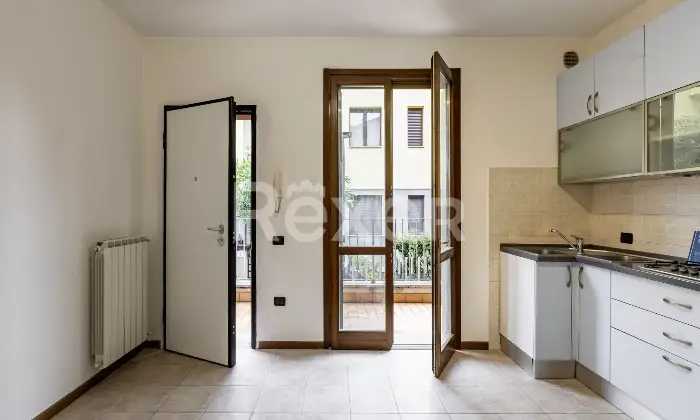 Rexer-Curnasco-BILOCALE-CON-INGRESSO-INDIPENDENTE-Altro