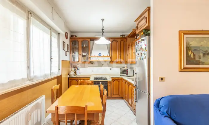 Rexer-Orbassano-Appartamento-trilocale-con-due-bagni-Altro