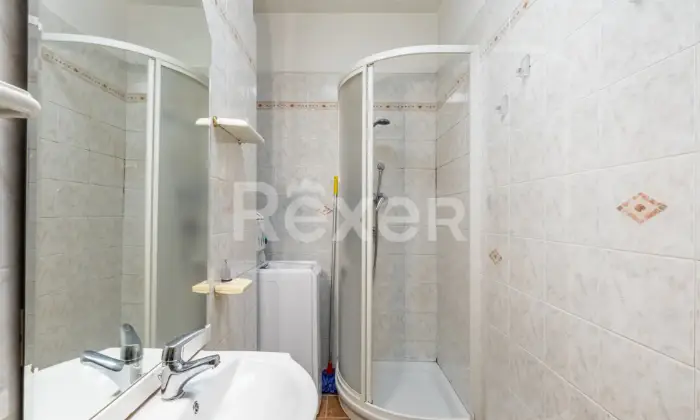 Rexer-Orbassano-Appartamento-trilocale-con-due-bagni-Altro
