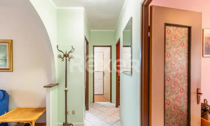 Rexer-Orbassano-Appartamento-trilocale-con-due-bagni-Altro