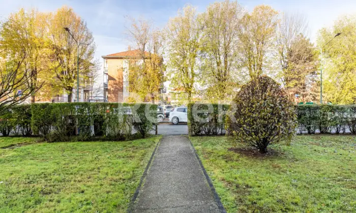 Rexer-Orbassano-Appartamento-trilocale-con-due-bagni-Altro