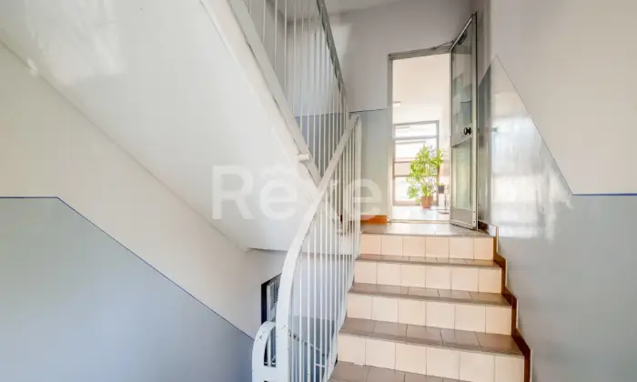 Rexer-Orbassano-Appartamento-trilocale-con-due-bagni-Altro
