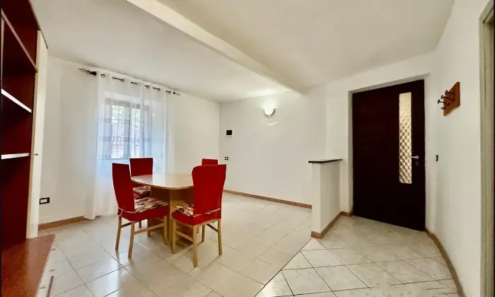 Rexer-Albiolo-Appartamento-in-Via-Camillo-Benso-Conte-di-Cavour-Albiolo-Altro