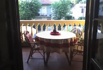 Rexer-Pietrasanta-Appartamento-a-Tonfano-Balcone