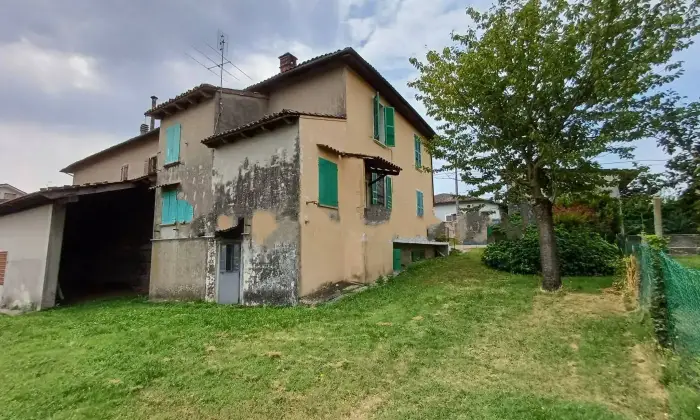 Rexer-Montemagno-Monferrato-Villa-bifamiliare-via-della-Pace-Montemagno-Monferrato-AT-Altro