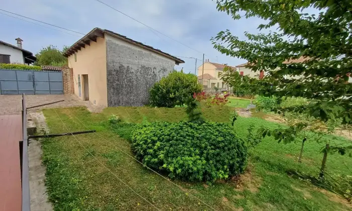 Rexer-Montemagno-Monferrato-Villa-bifamiliare-via-della-Pace-Montemagno-Monferrato-AT-Altro
