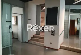 Rexer-BRESCIA-Ex-filiale-bancaria-disposta-su-due-livelli-Altro