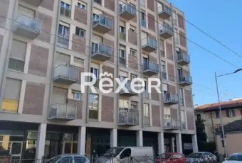 Rexer-BOLOGNA-Negozio-in-via-Emilia-Levante-a-Bologna-Terrazzo