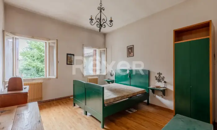 Rexer-Santa-Lucia-di-Piave-Casa-indipendente-con-ampio-giardino-garage-e-magazzino-Altro