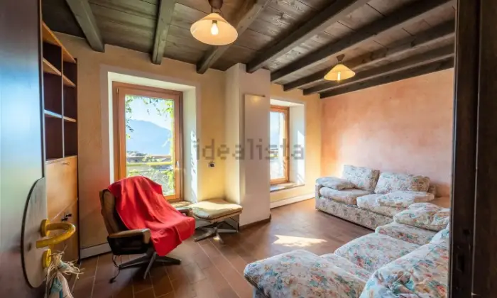 Rexer-Vercana-Casa-indipendente-con-vista-lago-Altro