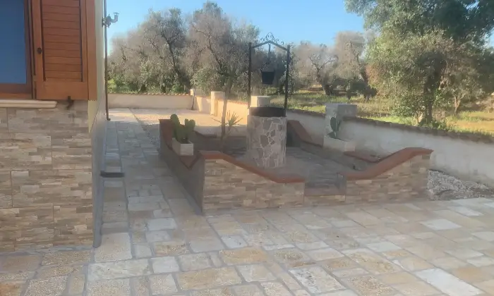 Rexer-San-Vito-dei-Normanni-Villa-indipendente-Giardino