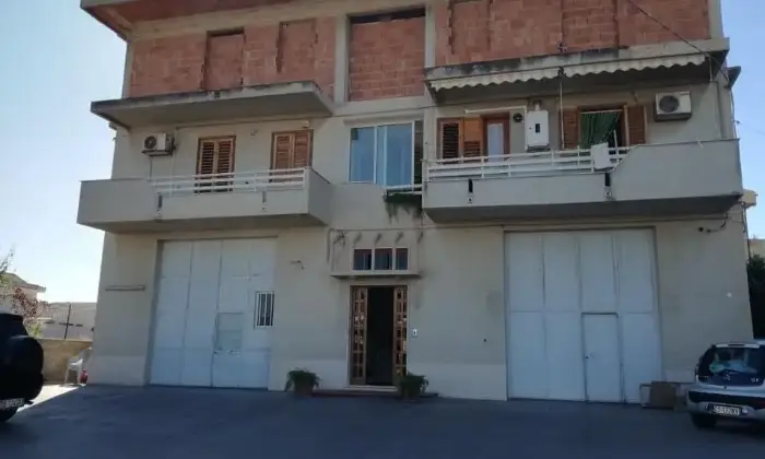 Rexer-Comiso-Appartamento-in-vendita-Altro