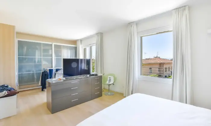 Rexer-Varese-Splendida-Villa-di-Prestigio-Altro