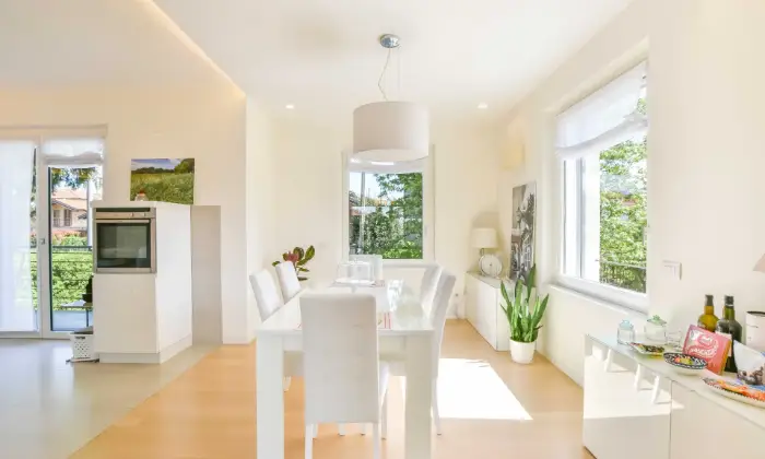 Rexer-Varese-Splendida-Villa-di-Prestigio-Altro