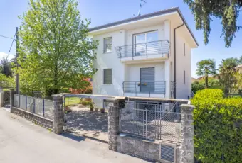 Rexer-Varese-Splendida-Villa-di-Prestigio-Altro