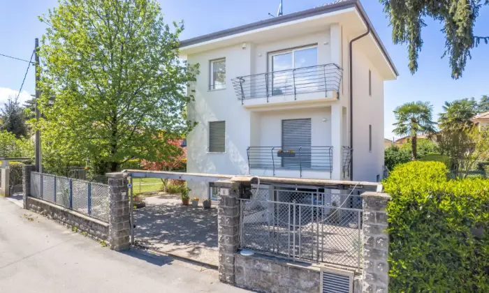 Rexer-Varese-Splendida-Villa-di-Prestigio-Altro