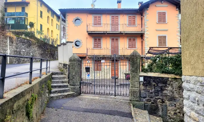 Rexer-Sormano-Appartamento-con-Vista-Panoramica-Altro