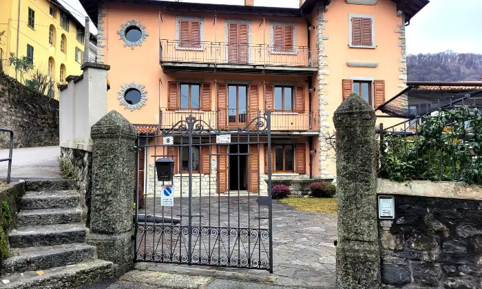 Rexer-Sormano-Appartamento-con-Vista-Panoramica-Altro