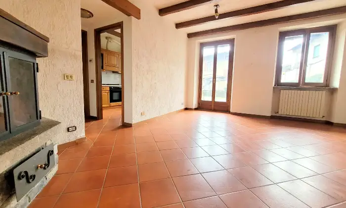 Rexer-Sormano-Appartamento-con-Vista-Panoramica-Altro